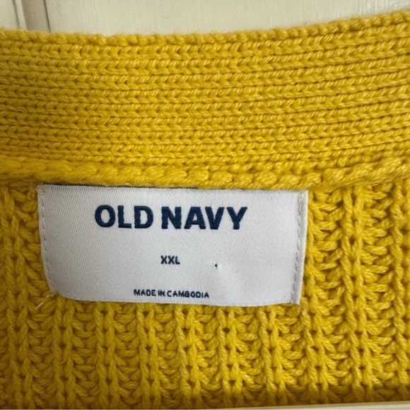Old Navy yellow v-neck cardigan size xxl - Picture 3 of 7